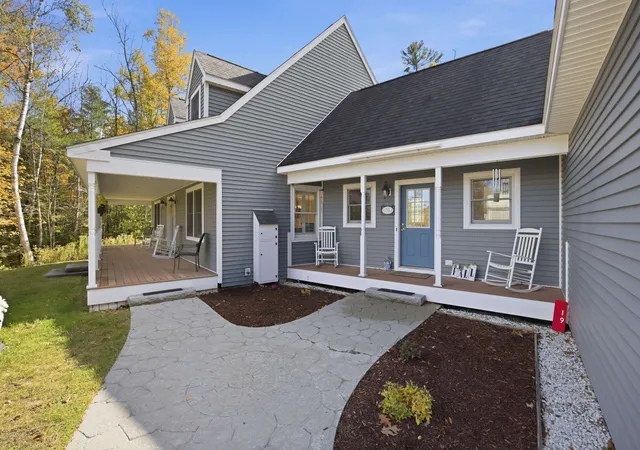 Photo 3 of Single family home for sale at 19 Sunshine Ave, Newport, NH 03773 | MLS# 5114312 | Listing updated on 2026-10-17