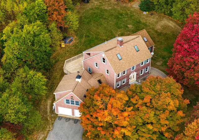 Photo 1 of Single family home for sale at 90 Shady Hl Rd, Weare, NH 03281 | MLS# 5114331 | Listing updated on 2026-10-24