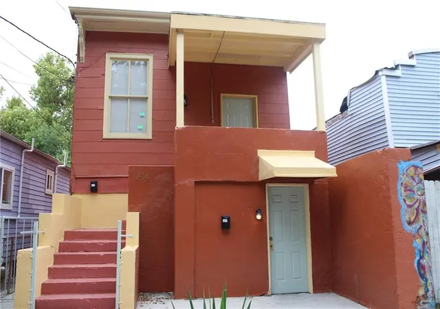Multi family home for sale at 1936 Washington Ave, New Orleans, LA 70113 | MLS# 2464581