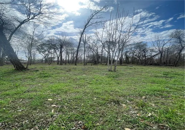 Land for sale at 10117 N Kelly Ln, Westwego, LA 70094 | MLS# 2486972