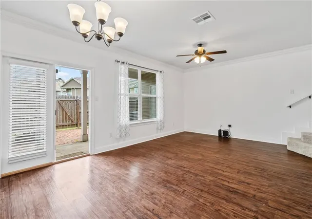 Photo 3 of Sale Pending at 228 Snowy Egret Ct, Madisonville, LA 70447 | MLS# 2509398 | Listing updated on 2026-09-11