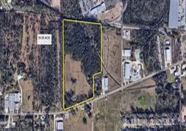 Photo 1 of Land for sale at 1915 E Us 190 Hwy, Hammond, LA 70401 | MLS# 2520752 | Listing updated on 2026-09-29