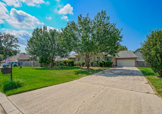 Photo 2 of Single family home for sale at 732 Wood Duck Ln, Slidell, LA 70461 | MLS# 2519044 | Listing updated on 2026-08-30