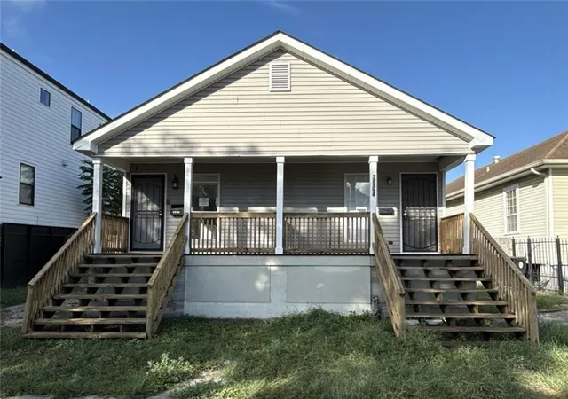 Photo 1 of Multi family home for sale at 3902 04 Louisiana Ave Pkwy, New Orleans, LA 70125 | MLS# 2523675 | Listing updated on 2026-09-21