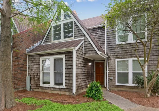 Photo 1 of Townhouse for sale at 17 Spinnaker Ln, New Orleans, LA 70124 | MLS# 2530699 | Listing updated on 2026-09-07