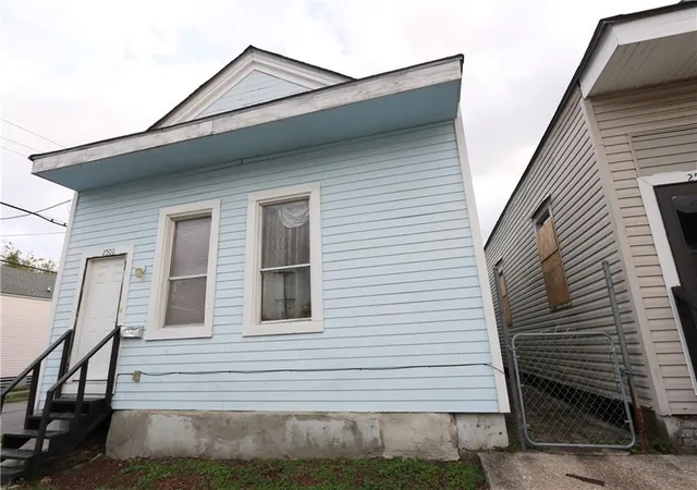 Multi family home for sale at 2500 Clara St, New Orleans, LA 70113 | MLS# 2531465