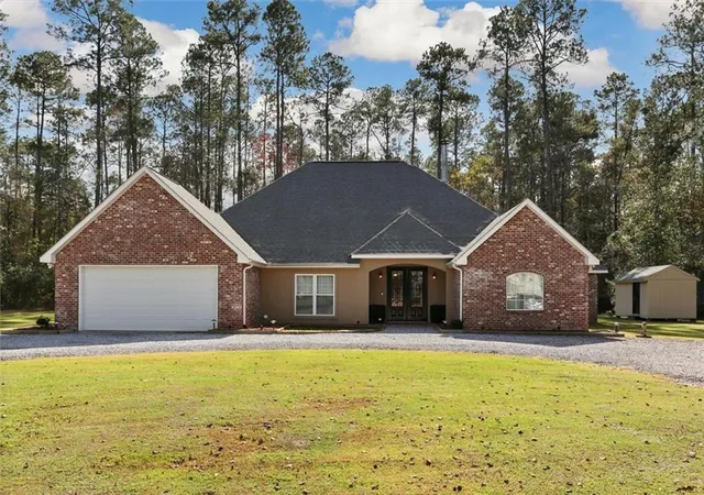 Photo 1 of Single family home for sale at 22110 Nolan Rd, Covington, LA 70435 | MLS# 2532529 | Listing updated on 2026-10-01