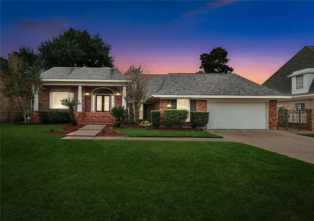 Photo 1 of Single family home for sale at 81 Chateau Mouton Dr, Kenner, LA 70065 | MLS# 2533325 | Listing updated on 2026-09-13