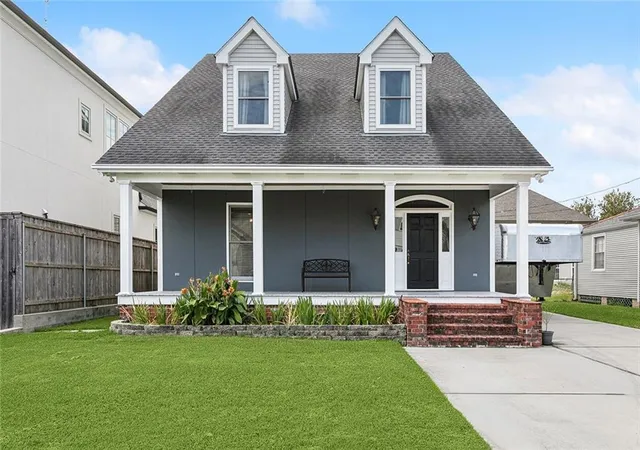 Photo 1 of Single family home for sale at 205 W Maple Ridge Dr, Metairie, LA 70001 | MLS# 2533754 | Listing updated on 2026-09-28