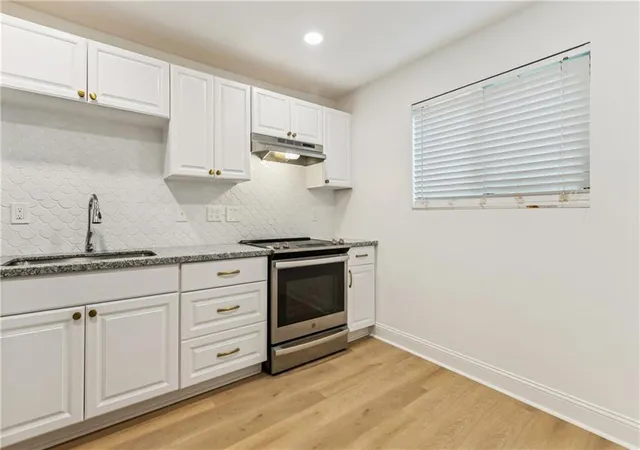 Photo 4 of Condo for sale at 6901 Veterans Memorial Blvd #13, Metairie, LA 70003 | MLS# 2539951 | Listing updated on 2026-09-01