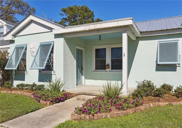 Photo 3 of Single family home for sale at 3211 Roman St, Metairie, LA 70001 | MLS# 2541183 | Listing updated on 2026-08-30