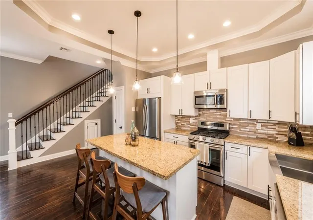 Photo 3 of Sale Pending at 9002 Colapissa St, New Orleans, LA 70118 | MLS# 2541756 | Listing updated on 2026-09-21