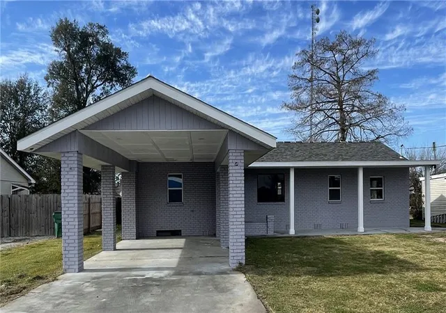 Photo 1 of Single family home for sale at 412 Milling Ave, Luling, LA 70070 | MLS# 2542032 | Listing updated on 2026-09-22