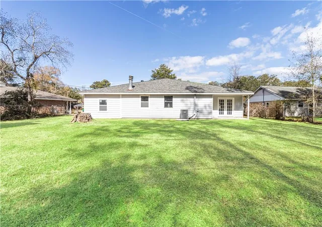 Photo 4 of Single family home for sale at 1349 Westlawn Dr, Slidell, LA 70460 | MLS# 2542269 | Listing updated on 2026-08-31