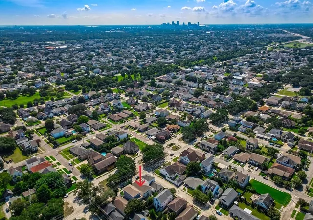 Photo 41 of Single family home for sale at 6508 Fleur De Lis Dr, New Orleans, LA 70124 | MLS# 2542814 | Listing updated on 2026-10-04