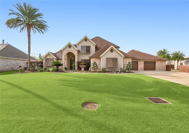 Photo 3 of Single family home for sale at 604 Terri Dr, Luling, LA 70070 | MLS# 2544522 | Listing updated on 2026-09-04