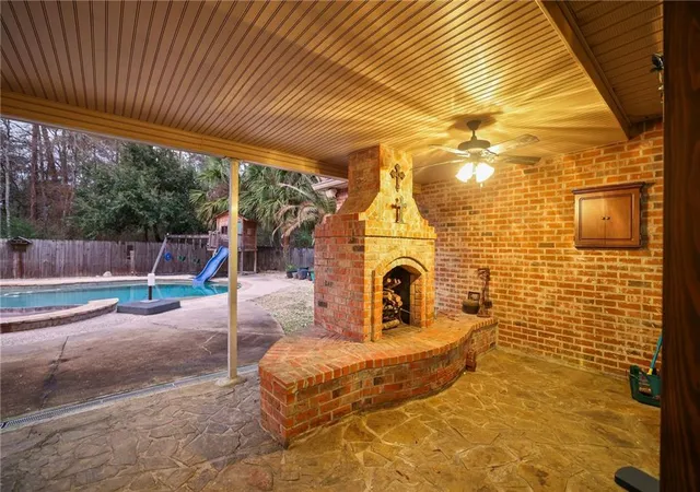 Photo 3 of Single family home for sale at 21035 Beau Chateau Blvd, Ponchatoula, LA 70454 | MLS# 2544988 | Listing updated on 2026-09-12