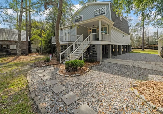 Photo 2 of Single family home for sale at 27044 Lucille Dr, Lacombe, LA 70445 | MLS# 2545315 | Listing updated on 2026-08-31