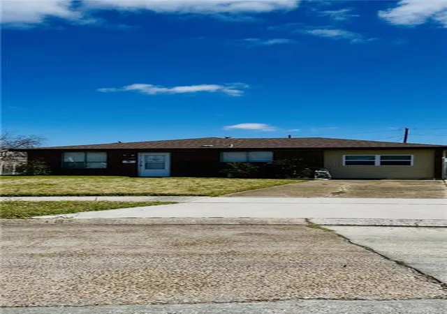 Photo 1 of Single family home for sale at 156 Elvie Ct, Avondale, LA 70094 | MLS# 2545213 | Listing updated on 2026-09-21