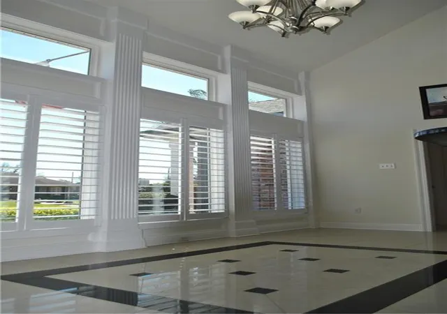 Photo 3 of Single family home for sale at 10 Millwood Ct, Marrero, LA 70072 | MLS# 2545771 | Listing updated on 2026-09-27