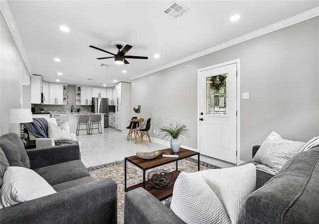 Photo 3 of Single family home for sale at 1213 Mason Smith St, Metairie, LA 70003 | MLS# 2545968 | Listing updated on 2026-08-31