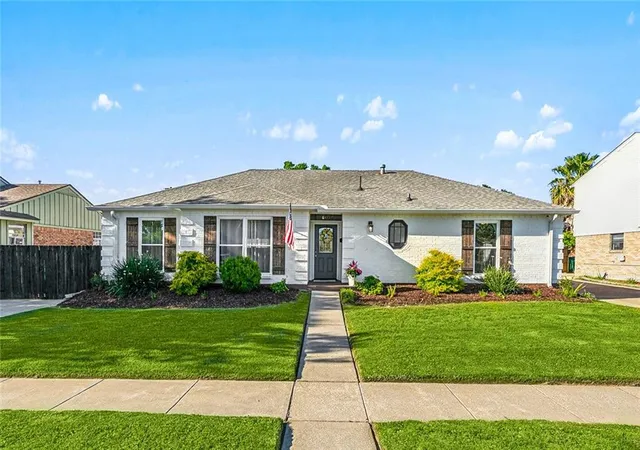 Photo 1 of Single family home for sale at 6413 Schouest St, Metairie, LA 70003 | MLS# 2536597 | Listing updated on 2026-09-11