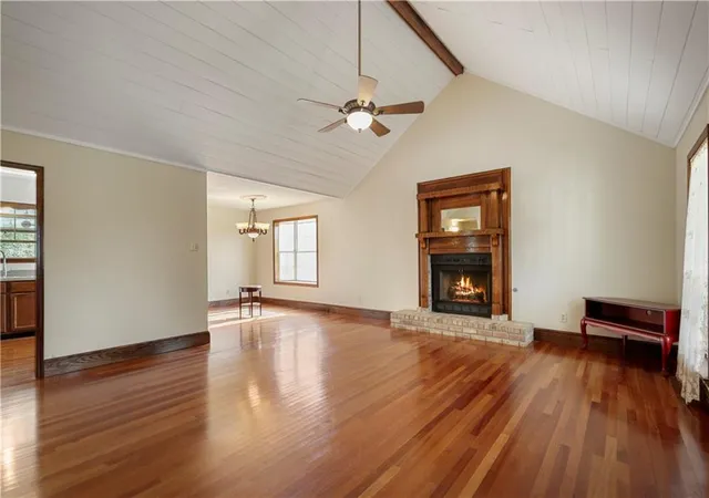 Photo 4 of Single family home for sale at 1707 Claiborne St, Mandeville, LA 70448 | MLS# 2546784 | Listing updated on 2026-08-30