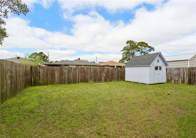 Photo 3 of Single family home for sale at 1504 Carnation Ave, Metairie, LA 70001 | MLS# 2547681 | Listing updated on 2026-09-17