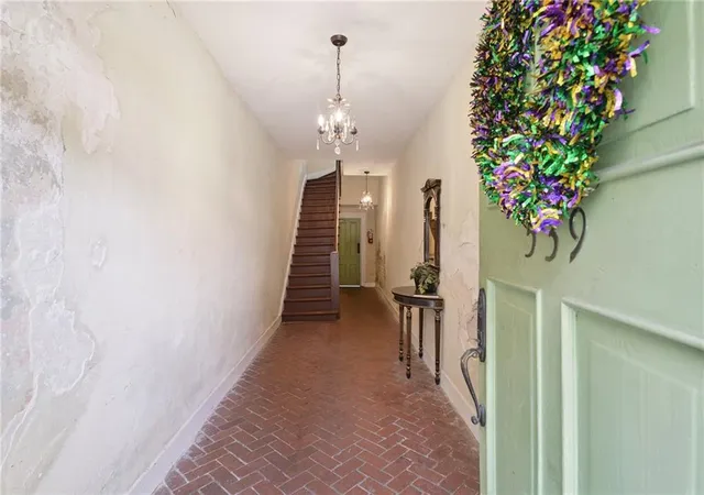 Photo 3 of Condo for sale at 539 Toulouse St #F, New Orleans, LA 70130 | MLS# 2545112 | Listing updated on 2026-09-15