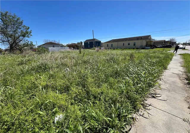 Photo 2 of Land for sale at 1909 Lizardi St, New Orleans, LA 70117 | MLS# 2548412 | Listing updated on 2026-09-18
