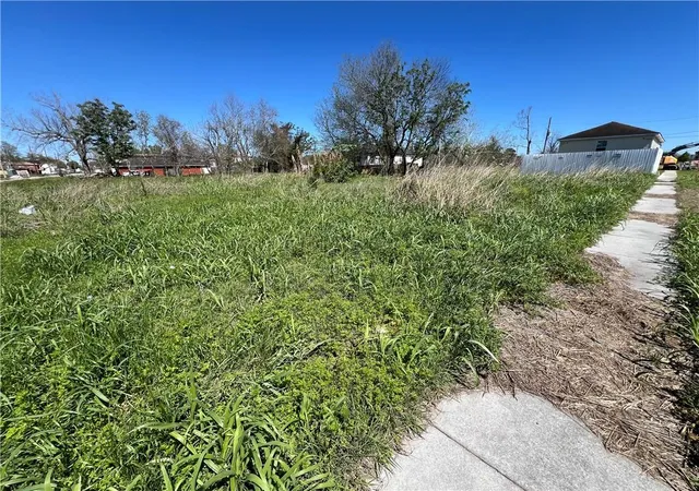 Photo 3 of Land for sale at 1909 Lizardi St, New Orleans, LA 70117 | MLS# 2548412 | Listing updated on 2026-09-18