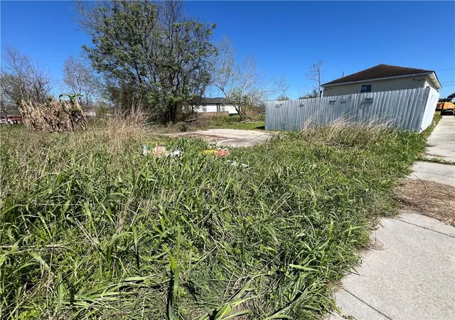 Photo 4 of Land for sale at 1909 Lizardi St, New Orleans, LA 70117 | MLS# 2548412 | Listing updated on 2026-09-18