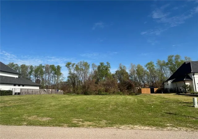 Land for sale at 305 Cypress Xing Dr, Belle Chasse, LA 70037 | MLS# 2548542