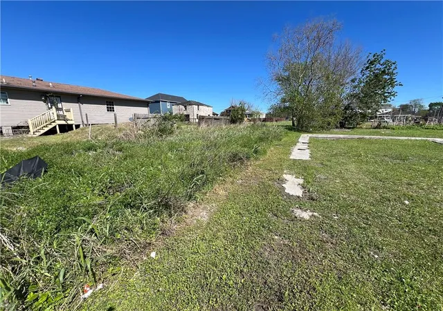 Photo 3 of Land for sale at 48151 Lizardi St, New Orleans, LA 70117 | MLS# 2548336 | Listing updated on 2026-09-18