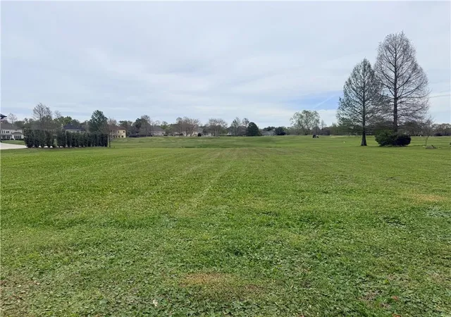 Photo 3 of Land for sale at 9 Eagle Point Ln, New Orleans, LA 70131 | MLS# 2548449 | Listing updated on 2026-09-06