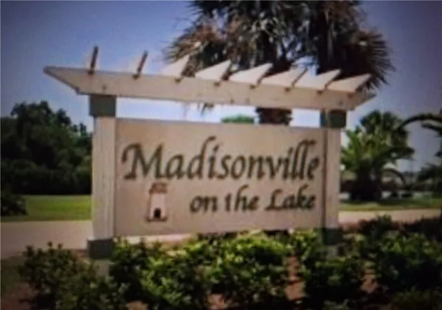 Photo 1 of Land for sale at Lot 13 S Chenier Dr, Madisonville, LA 70447 | MLS# 2548860 | Listing updated on 2026-09-11