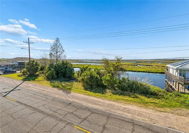 Photo 2 of Land for sale at 4507 A Ponchartrain Dr, Slidell, LA 70458 | MLS# 2549311 | Listing updated on 2026-09-10