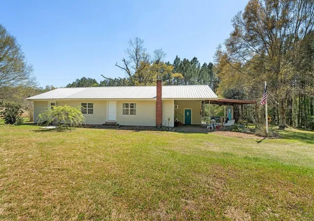 Photo 1 of Single family home for sale at 43162 La 38 Hwy, Franklinton, LA 70438 | MLS# 2549281 | Listing updated on 2026-09-22