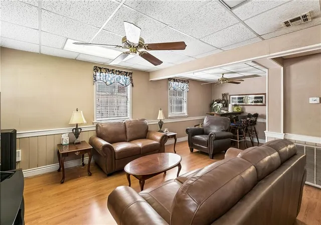 Photo 3 of Single family home for sale at 1016 Green Acres Rd, Metairie, LA 70003 | MLS# 2550854 | Listing updated on 2026-09-18