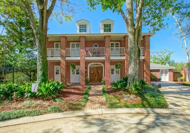 Photo 1 of Single family home for sale at 9724 Robin Ln, River Ridge, LA 70123 | MLS# 2550986 | Listing updated on 2026-10-05