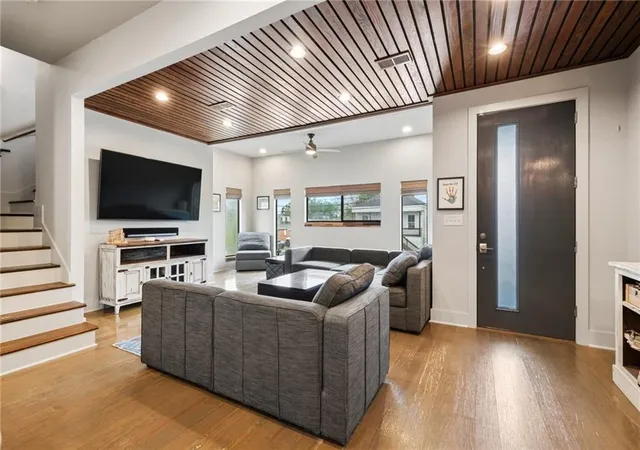 Photo 3 of Single family home for sale at 5925 Marigny St, New Orleans, LA 70122 | MLS# 2550144 | Listing updated on 2026-09-06