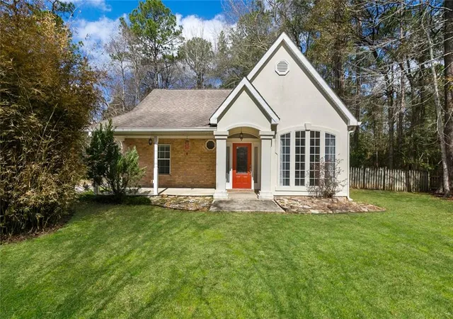 Photo 1 of Sale Pending at 22369 Eads St, Abita Springs, LA 70420 | MLS# 2551685 | Listing updated on 2026-09-17