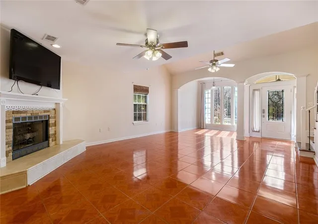 Photo 4 of Sale Pending at 22369 Eads St, Abita Springs, LA 70420 | MLS# 2551685 | Listing updated on 2026-09-17