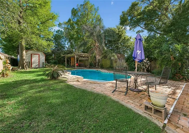 Photo 3 of Single family home for sale at 5012 Ithaca St, Metairie, LA 70006 | MLS# 2552032 | Listing updated on 2026-09-18