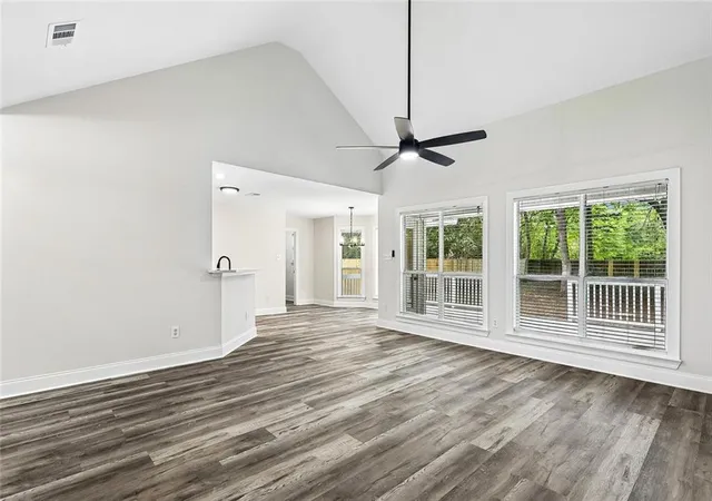 Photo 2 of Single family home for sale at 1420 W 20th Avenue, Covington, LA 70433 | MLS# 2552494 | Listing updated on 2026-09-05