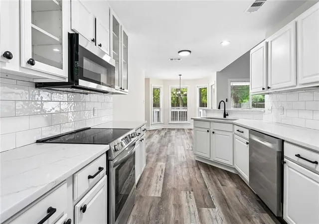 Photo 4 of Single family home for sale at 1420 W 20th Avenue, Covington, LA 70433 | MLS# 2552494 | Listing updated on 2026-09-05