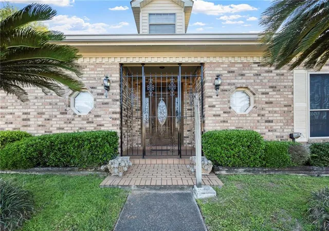 Photo 3 of Single family home for sale at 7744 Unity Dr, New Orleans, LA 70128 | MLS# 2552394 | Listing updated on 2026-10-06
