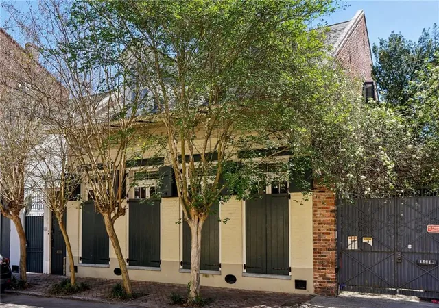 Photo 1 of Single family home for sale at 1114 Burgundy St, New Orleans, LA 70116 | MLS# 2550125 | Listing updated on 2026-09-29