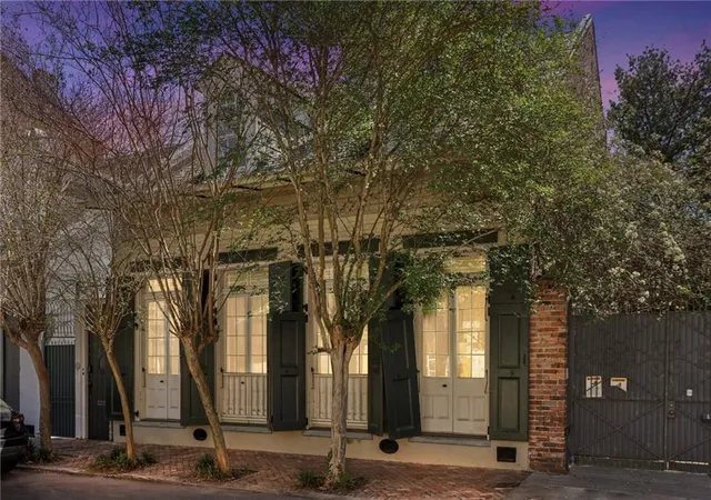 Photo 2 of Single family home for sale at 1114 Burgundy St, New Orleans, LA 70116 | MLS# 2550125 | Listing updated on 2026-09-29