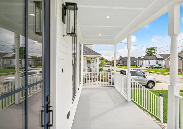 Photo 3 of Single family home for sale at 1823 Alexander Ave, Arabi, LA 70032 | MLS# 2553091 | Listing updated on 2026-09-19